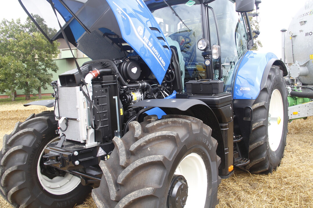  Der 6-Zylinder-Motor hat 6,7 l Hubraum.&nbsp; 