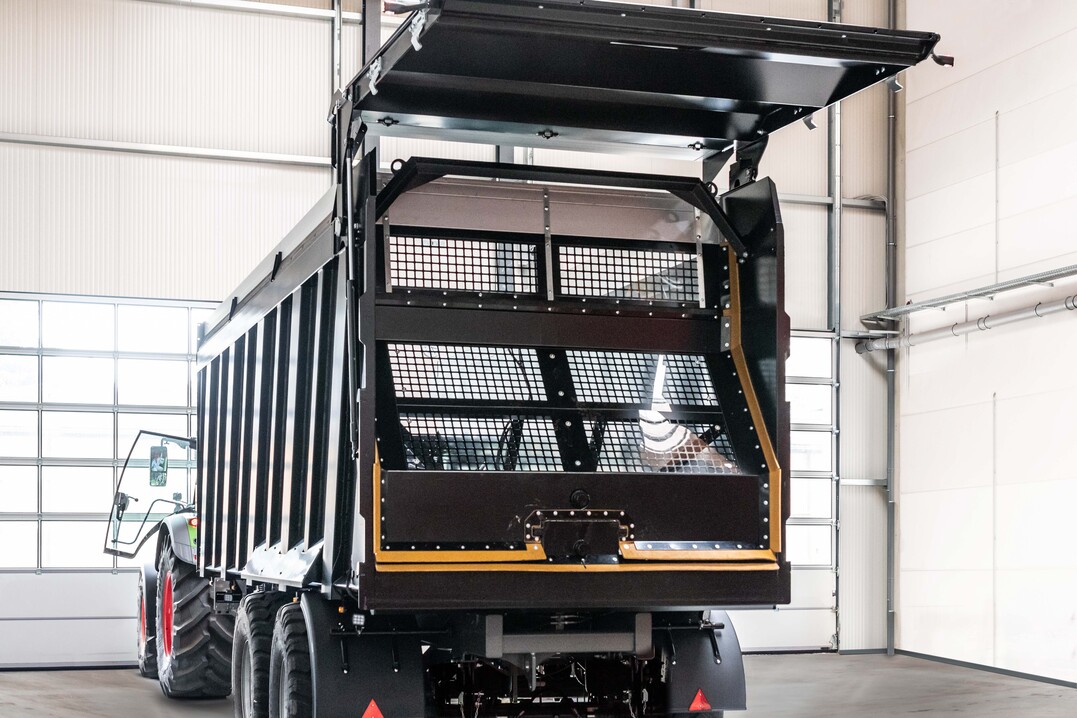 Krampe hat jetzt auch einen Abschiebewagen im Programm.