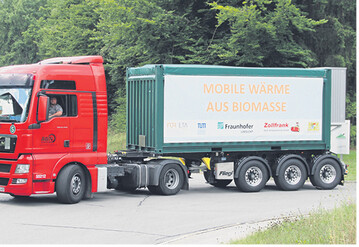 Transport der �bersch�ssigen W�rme vom Erzeuger zum Abnehmer mit dem mobilen Latentw�rmespeicher.