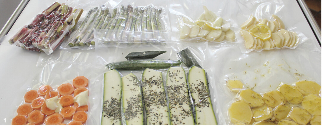 Gem�se, Obst und Fleisch k�nnen sous-vide gegart werden. Davor m�ssen die Lebensmittel in einem speziellen Ger�t vakuumiert werden.