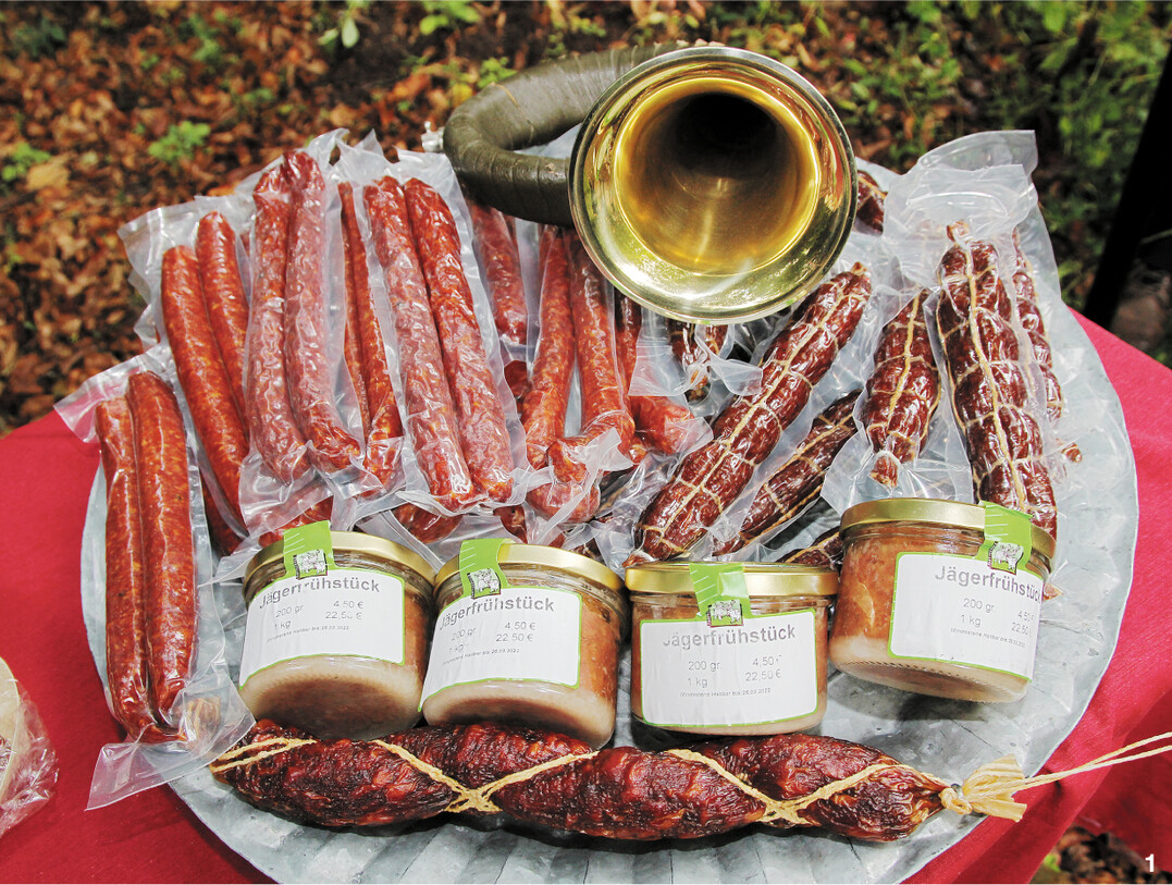 Aus Wildschweinfleisch lassen sich die gleichen Erzeugnisse herstellen wie aus dem Fleisch von Hausschweinen.