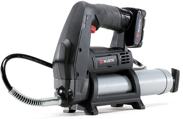 Die Akkufettpresse von W�rth erzeugt bis zu 562 bar.