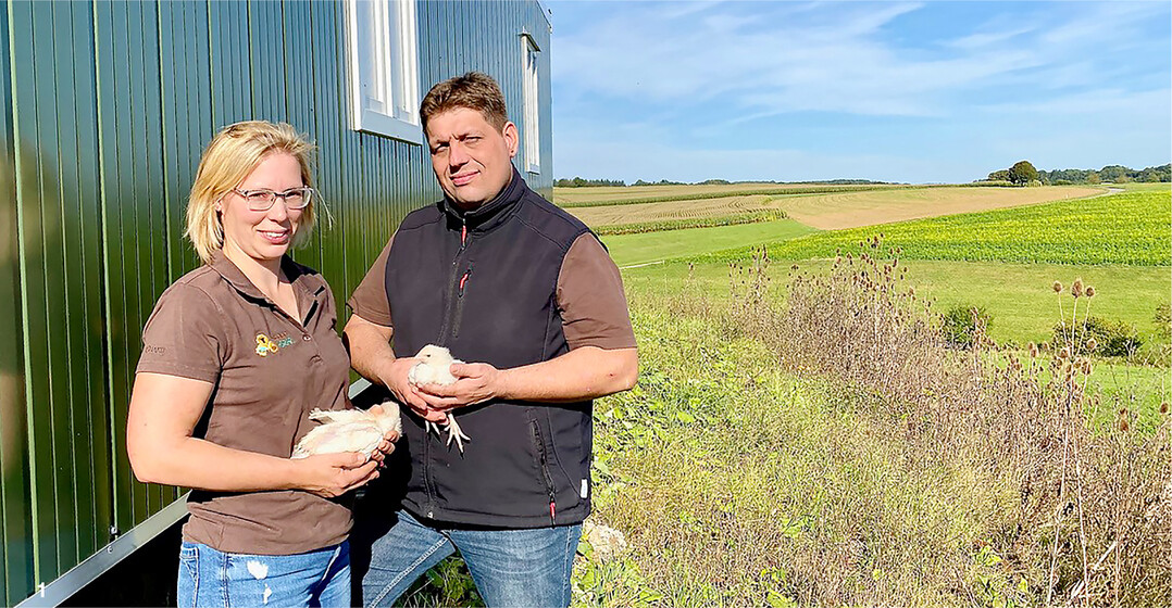 Zuversichtlich investierten Stefanie und Steffen Stockert in einen mobilen H�hnerstall. �