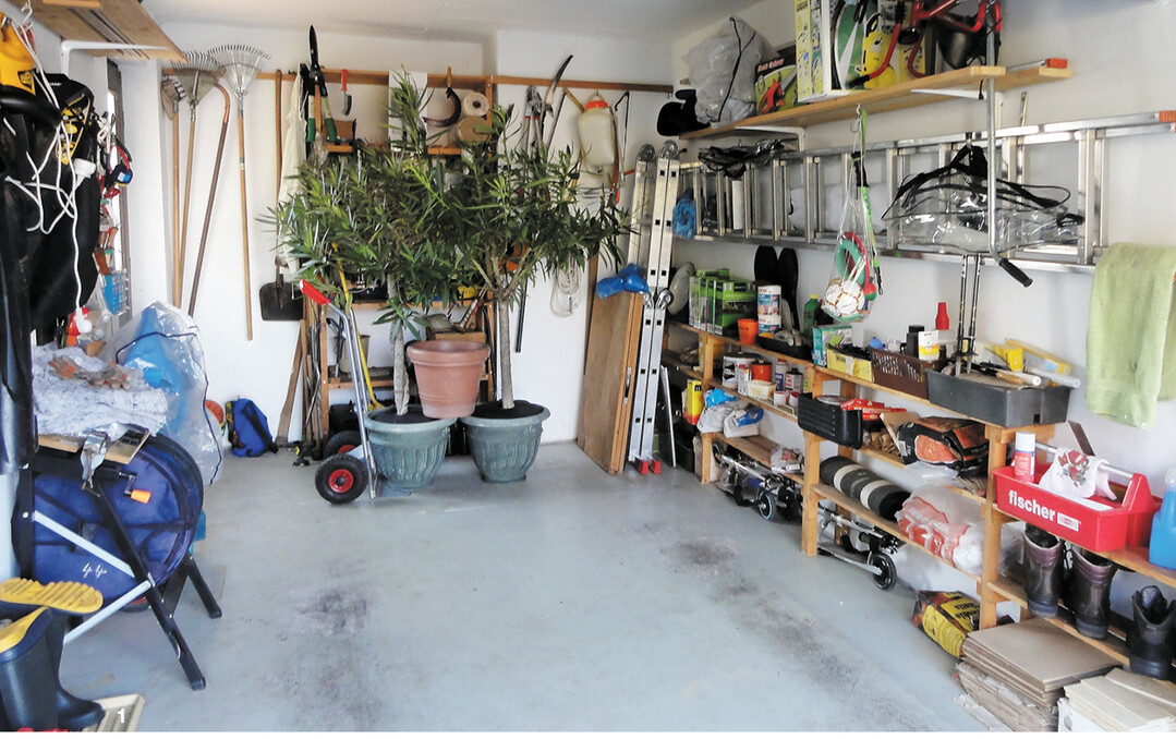 Sch�n, wenn die Garage nach der Entsorgungsaktion �bersichtlich geordnet ist.