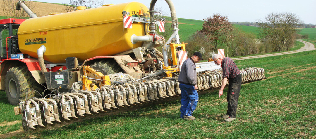 Schlitzger�te werden den Anforderungen der D�ngeverordnung gerecht, haben aber hohe Anschaffungskosten.