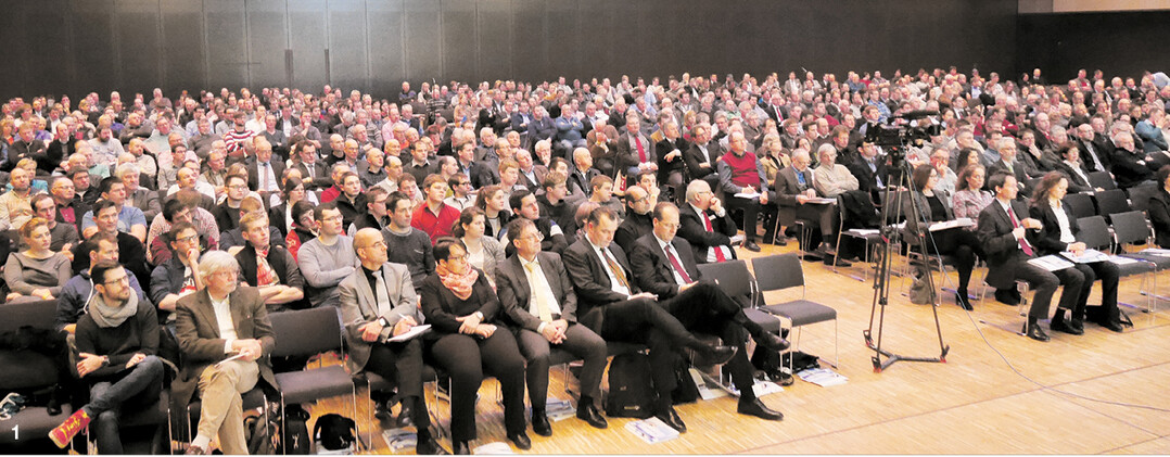 Mehr als 800 Teilnehmer zog das Thema Landwirtschaft 4.0  Wie die digitale Revolution Spielregeln �ndert und Chancen schafft" zum 6. LBV-Unternehmertag in das Internationale Congresscenter nach Stuttgart.