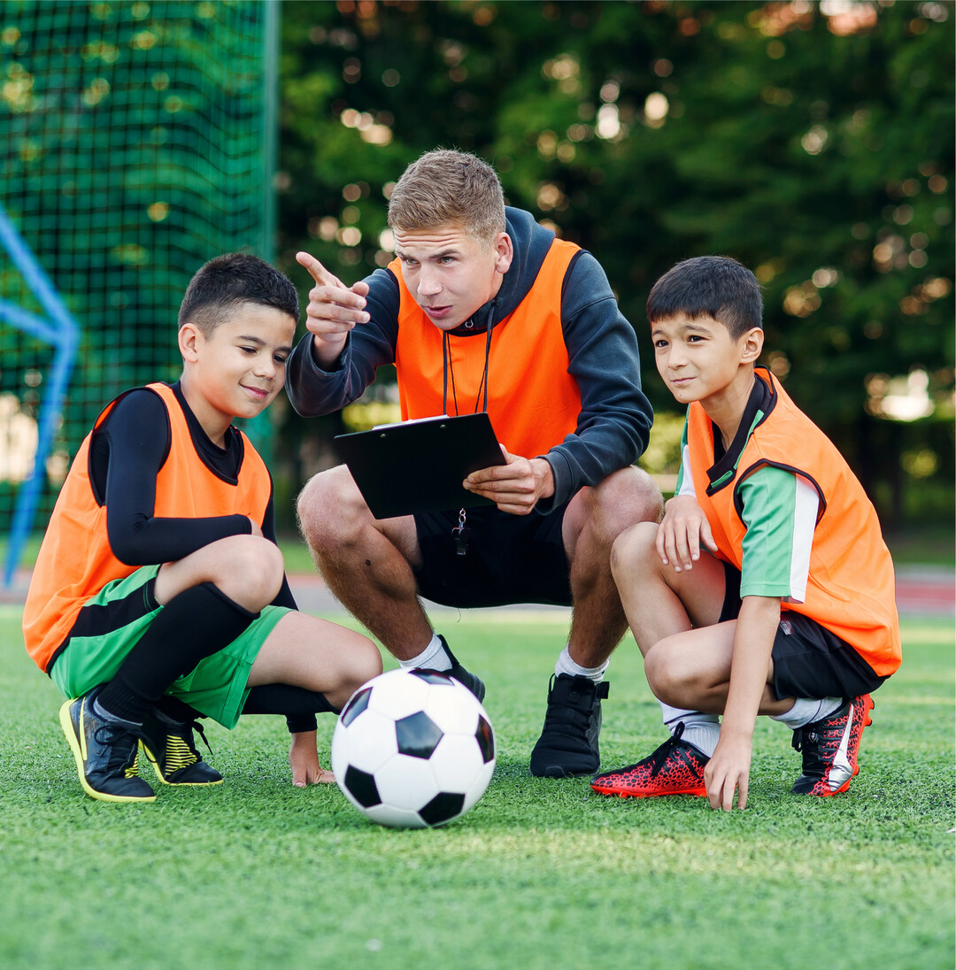 Starkes Ehrenamt Das Ministerium f�r Ern�hrung, L�ndlichen Raum und Verbraucherschutz ruft zur Teilnahme amauf. Bis zum 1. Mai 2022 k�nnen sich Gruppen und Initiativen, die im L�ndlichen Raum Baden-W�rttembergs ein innovatives Projekt zur Gewinnung und Qualifizierung junger Menschen f�r Ehren�mter umsetzen m�chten, um einen Zuschuss von bis zu 25.000 Euro bewerben. Informationen zum Ideenwettbewerb finden Sie auf den Internetseiten des Ministeriums in der Rubrik Unser-Service  Wettbewerbe und Auszeichnungen unter dem Stichwort Ideenwettbewerb St�rkung des Ehrenamts.