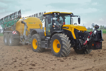 Die rechnerische Mindestwirksamkeit von Wirtschaftsd�ngern wurde in der neuen D�V vom 1. Mai erh�ht. Der Hintergrund ist, dass unter anderem durch emissionsarme Aufbringmethoden weniger N�hrstoffe verloren gehen.