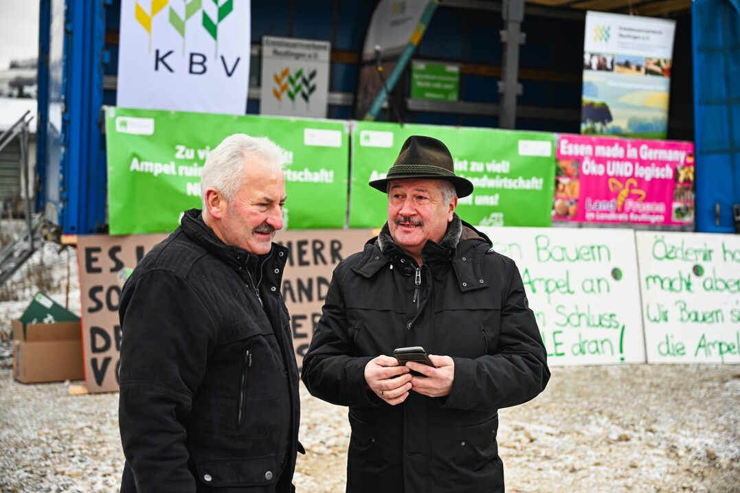 Vom 8. bis 15. Januar 2024 finden in ganz Baden-Württemberg, wie hier in Reutlingen, und bundesweit Proteste und Demonstrationen von Landwirten statt. Hintergrund sind die geplanten Beihilfe-Kürzungen der Bundesregierung.