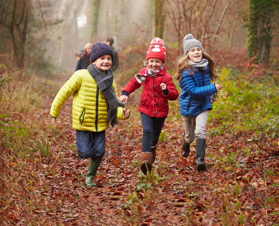 Ausreichend Bewegung st�rkt die Knochen.