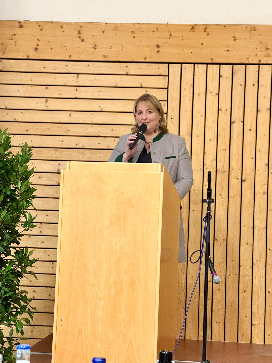 Ministerialdirektorin Isabel Kling thematisierte Handlungsspielr�ume der Landespolitik.