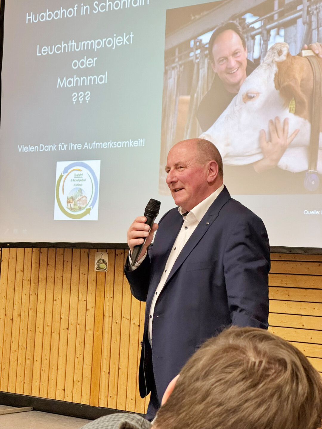 Vorsitzender Ernst Buck bewertete das vergangene Jahr als ein Jahr der Herausforderungen und Chancen.