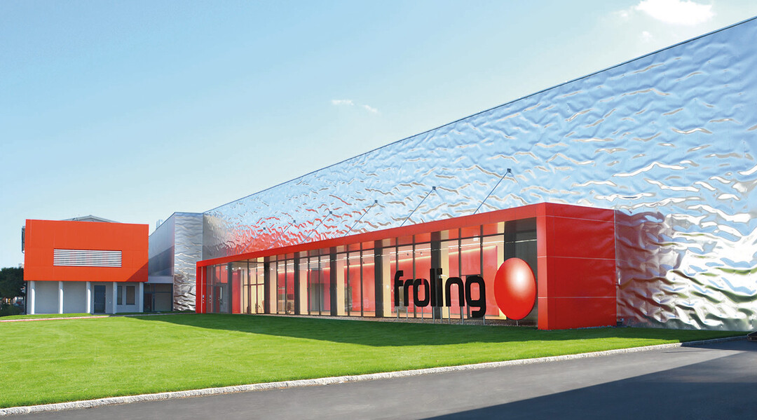 Schulungszentrum in Grieskirchen: Auf gro�e Wertsch�tzung st��t das breit gef�cherte Dienstleistungsangebot von Fr�ling.