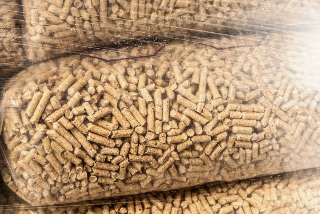 Masseng�ter wie Holzpellets werden h�ufig �bers Internet verkauft. Dabei rechnen sich Betr�ger gute Gesch�fte aus. 