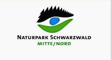 Das Naturpark-Auge steht f�r die Kulturlandschaft aus W�ldern, Seen und Wiesen.