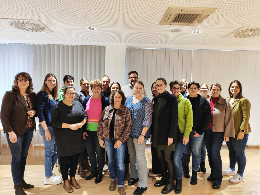 Die Unternehmerinnen besch�ftigten sich mit der Bedeutung weiblicher F�hrungskr�fte in der Landwirtschaft und mit �ffentlichkeitsarbeit f�r die Unternehmerinnen im LBV.