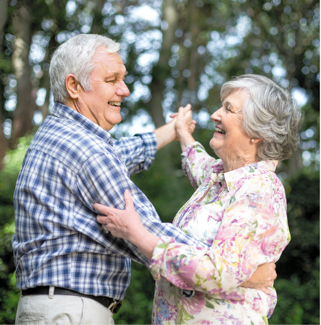 Die Schw�bische Bauernschule in Bad Waldsee hat 2019 rund 15 Tanz-Seminare f�r Senioren auf dem Programm. Zu Gesellschaftst�nzen wird von 1. bis 3. Mai eingeladen. Eine Tanzfreizeit gibt es vom 11. bis 15. Juni. Weitere Kurse starten ab September. Infos: Telefon 07524/ 4003-0 und www.schwaebische-bauernschule.de