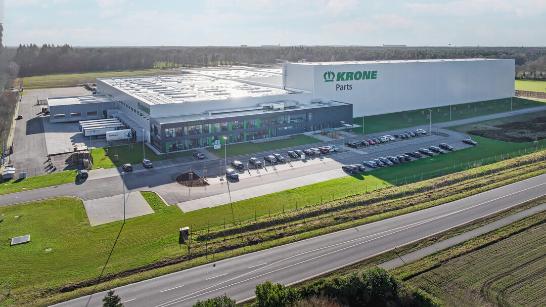 Das neue Ersatzteillager von Krone hat eine Fl�che von �ber sieben Hektar.