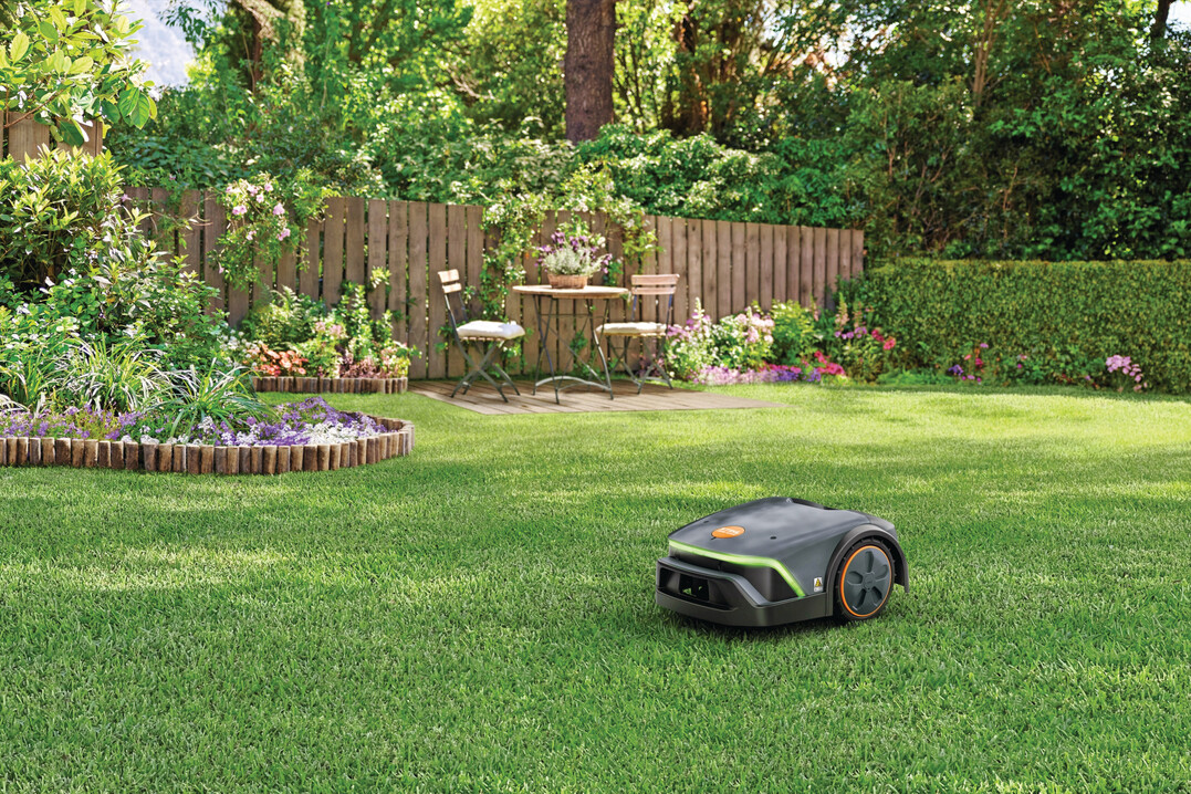 Die neuen Stihl-Modelle iMow 3 und 4 eignen sich für die automatische Pflege kleiner und mittlerer Rasenflächen und zeichnen sich durch kurze Mähzeiten aus.