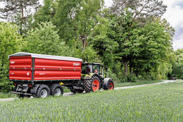 Von Krampe gibt es nun auch verschiedene Dreiseitenkipper.