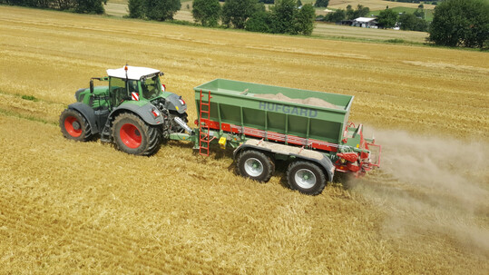 Fein vermahlene Kalke sind schneller wirksam.