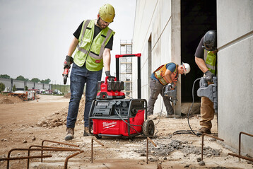 Die Kapazit�t der �mobilen Powerbank� ist ausreichend f�r das vollst�ndige Aufladen von bis zu 20 M18-Akkus mit f�nf Ah.