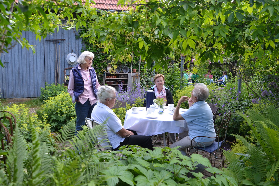 Gartenfahrt 19.6.2015 Garten Marianne Gekeler R�merstein-B�hringen
