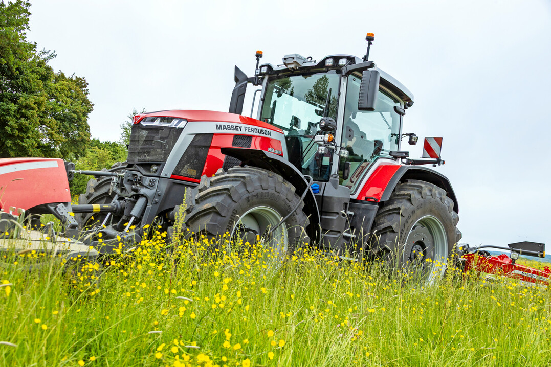 Neben technischen Neuerungen gibt es mit der Serie 8S Xtra auch ein neues Design.