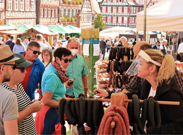 Gut besucht: Naturpark-Markt in der Schwarzwaldgemeinde Calw.