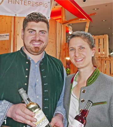 Forum f�r Landwirte: Daniela und Christian Hau�ler boten unter anderem Cider aus dem eigenen Obstbau auf dem Stuttgarter Messegel�nde.
