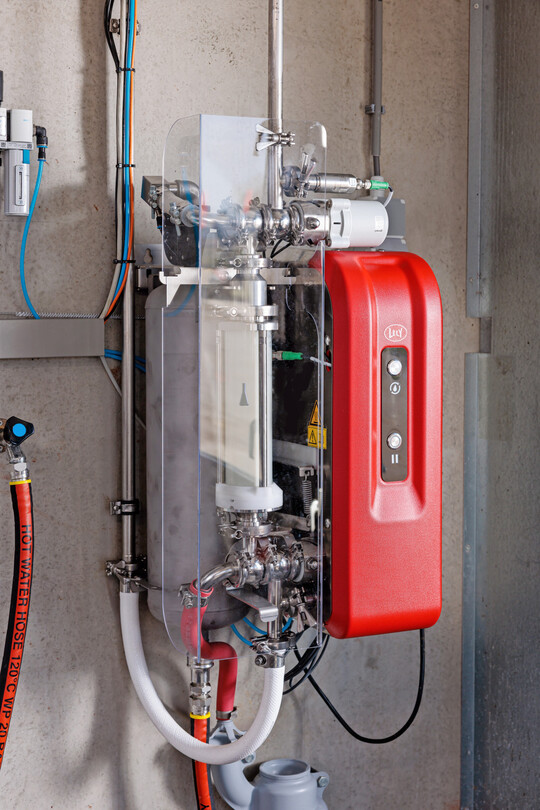 Der automatischen Milchfilter im Lely A5 Next reinigt sich selbstständig.