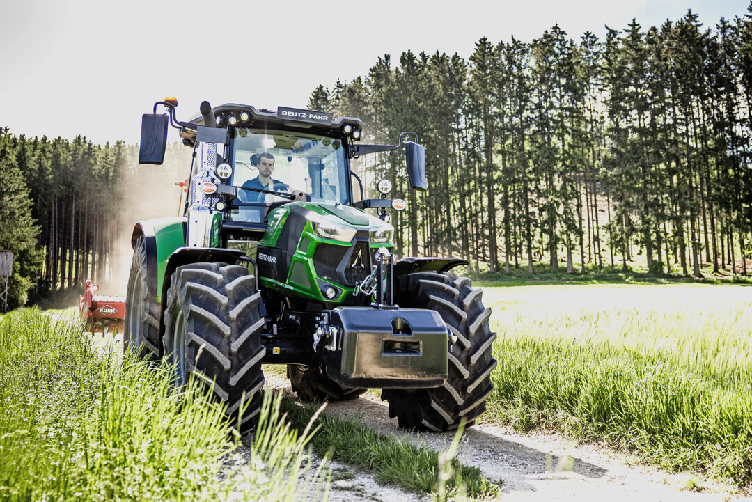 Die Serie 6C MY25 weist zahlreiche Detailverbesserungen auf.