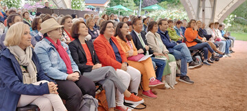 Die Reihen dicht gef�llt: Das Sternetreffen der Landfrauenverb�nde auf der Landesgartenschau z�hlte �ber 400 Besucherinnen, darunter auch die Pr�sidentinnen der Landfrauenverb�nde und Landwirtschaftsminister Peter Hauk.