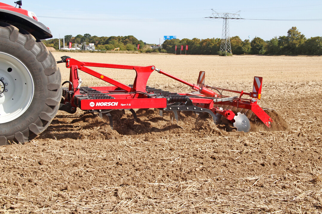 Den Tiger bietet Horsch jetzt auch als Dreipunktvariante an.