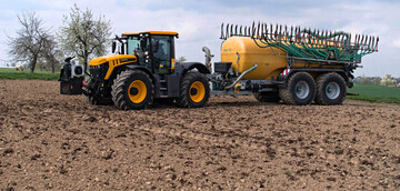 Angepasste Technik reduziert Kontaktfl�chendruck und verhindert Schadverdichtungen.