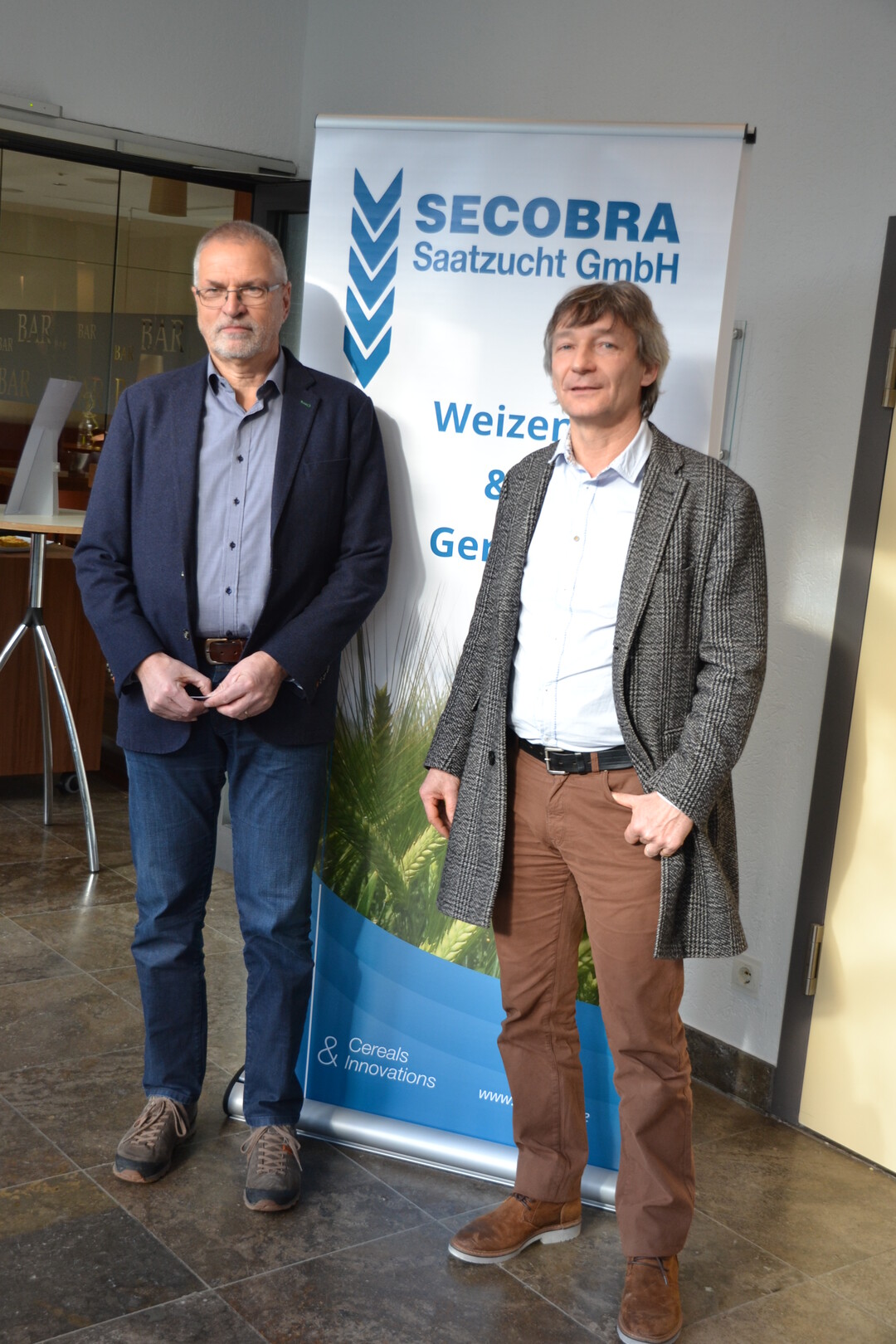 Dr. Hubert Kempf (l.), Z�chter, und Gilles Fouquin, Gesch�ftsf�hrer Secobra