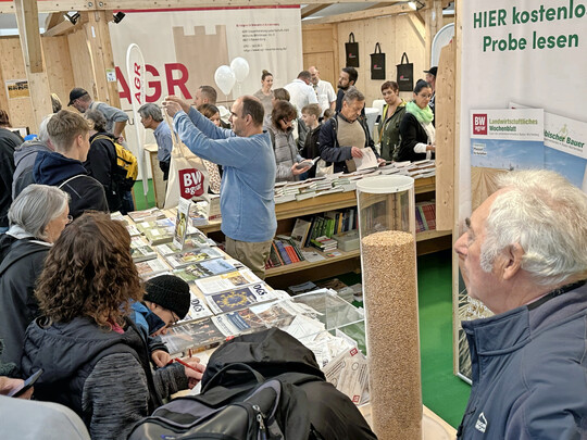 BWagrar und Verlag Eugen Ulmer auf der Oberschwabenschau/ Agraria Oberschwaben im Grünen Pfad in Halle 11.