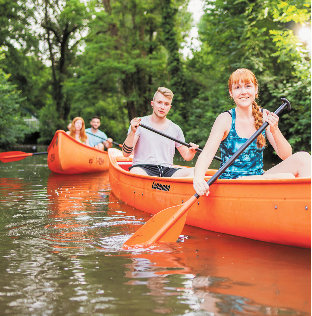 Die Remstal Gartenschau 2019 ist die bundesweit erste Gartenschau, die in 16 St�dten und Gemeinden stattfindet. Vom 10. Mai bis 20. Oktober verwandelt sich das Remstal in einen unendlichen Garten. Auf einer L�nge von 80 Kilometern wird ein ganzer Landschaftsraum f�r 164 Tage in Szene gesetzt und weit dar�ber hinaus, durch viele Ma�nahmen und b�rgerliches Engagement, aufgewertet. Die Kanuroute zwischen Weinstadt und Waiblingen er�ffnet ganz neue Perspektiven. Infos unter www.remstal.de