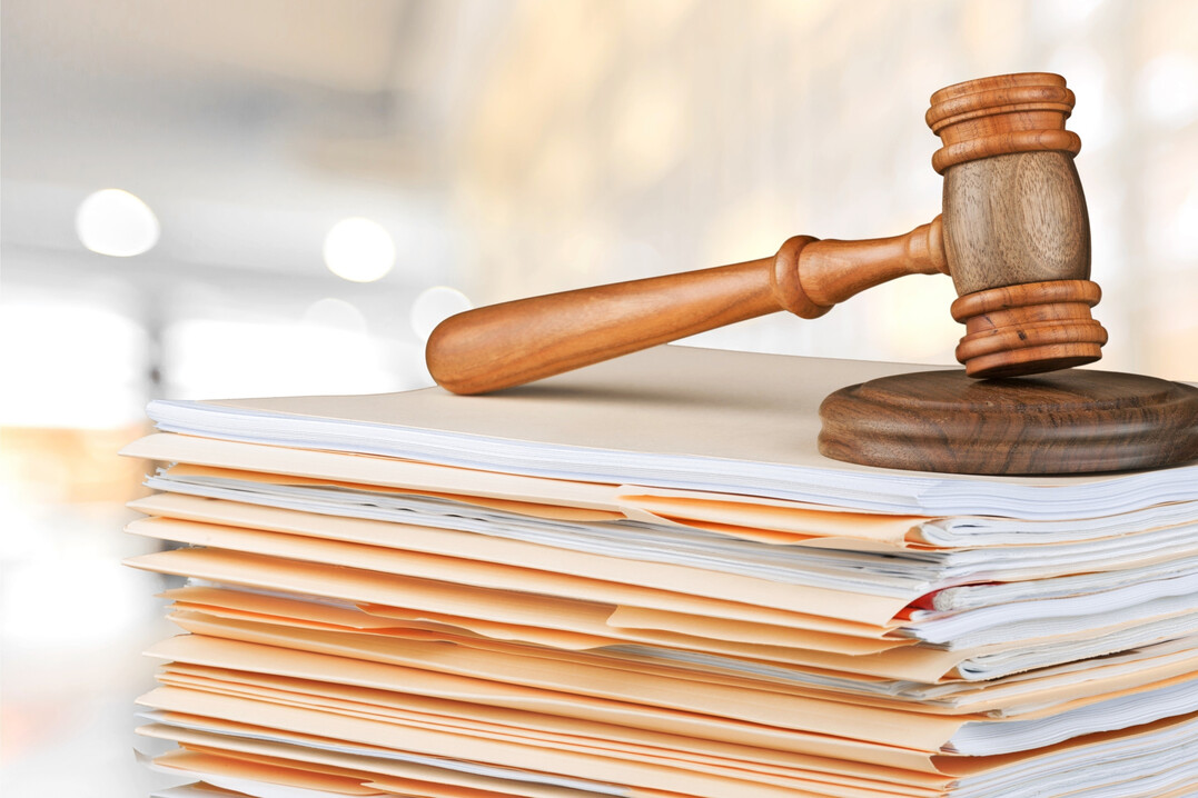 Gesetze auf dem Prüfstand.