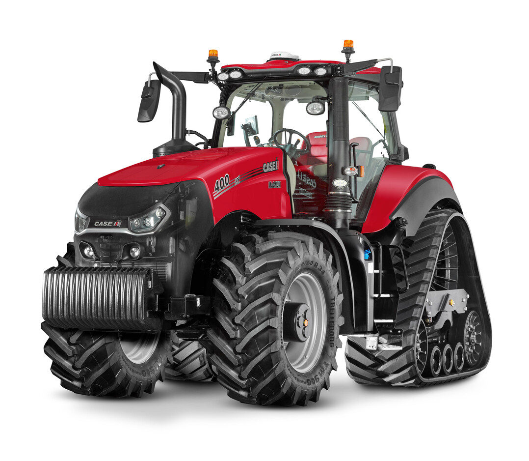 Der Magnum 400 AFS Connect – hier mit dem Rowtrac-Laufwerk rundet die Baureihe nach oben ab.