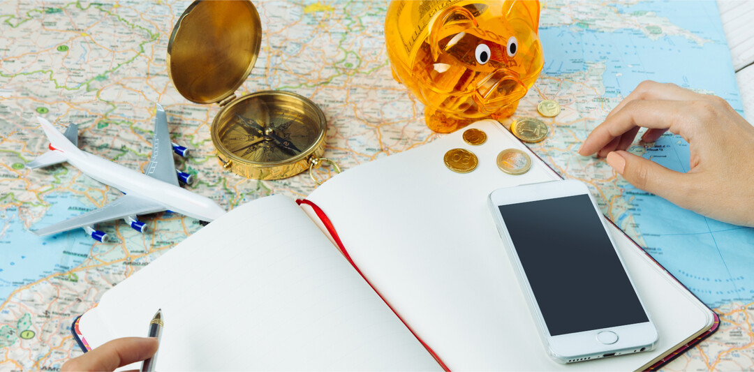 Das Smartphone ist ein praktisches Werkzeug, um preisg�nstige Reiserouten zu erarbeiten.