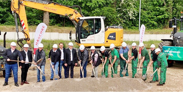 Spatenstich f�r das neue BayWa-Servicezentrum am Standort Heilbronn.