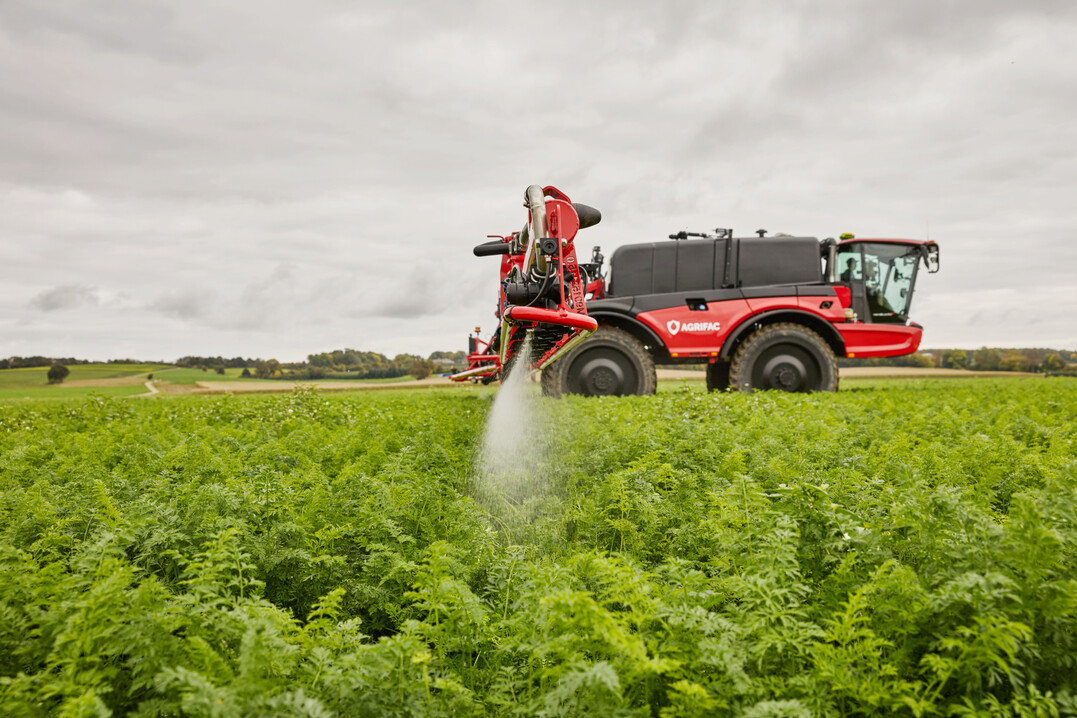 Spritzgest�nge bis 55 Meter sind bei den neuen Selbstfahrern m�glich.