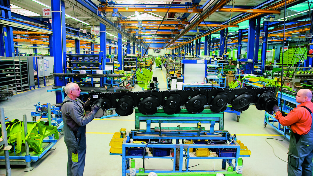   Die Landtechnikproduktion ist gut ausgelastet und hat mindestens f�r das n�chste halbe Jahr volle Auftragsb�cher.