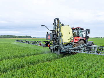 Die Gest�nge gibt es in Breiten von 15 bis 28 Meter.
