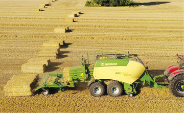 Krone hat für den Ballensammelwagen BaleCollect eine GPS-gesteuerte Ablage entwickelt.
