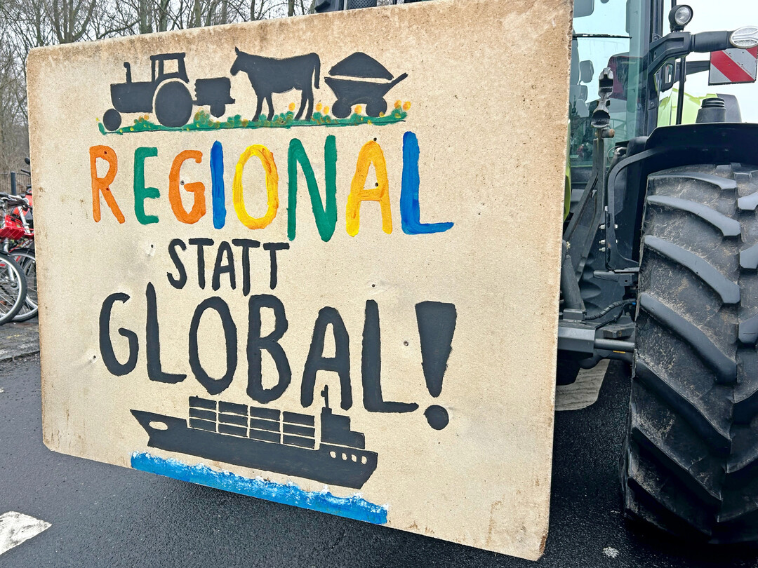 In Berlin protestieren Landwirtinnen und Landwirte gegen das Mercosur-Abkommen.