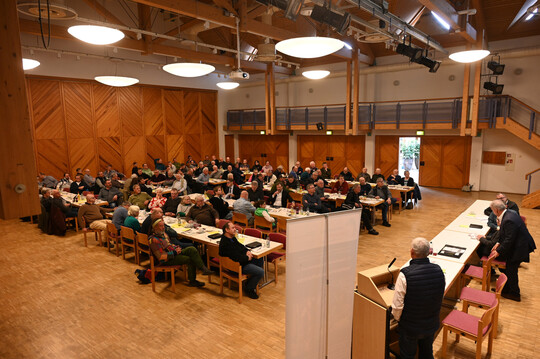 Die Versammlung des Nord-W�rttemberger Kleinbrennerverbandes in M�glingen war gut besucht.