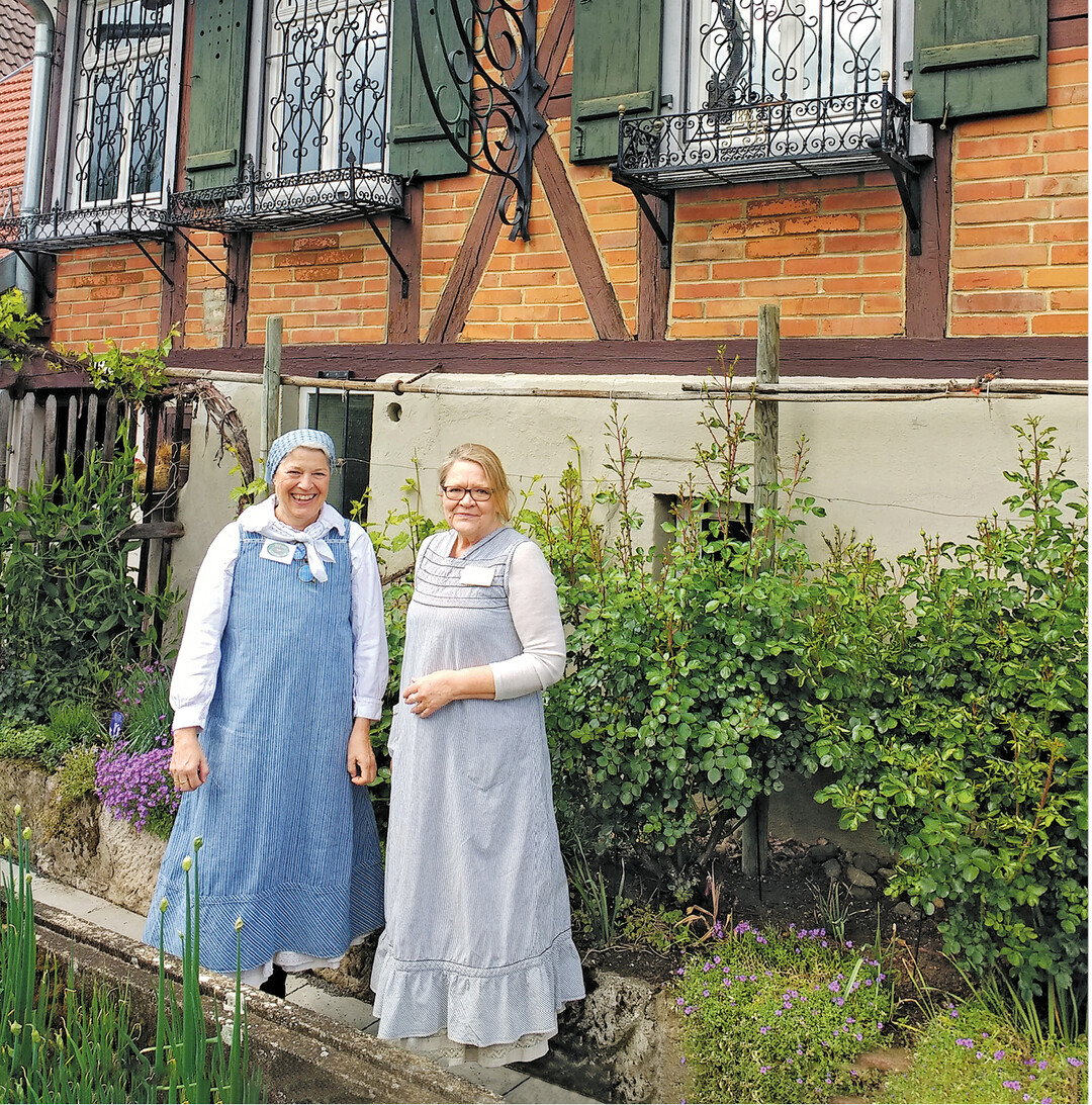 W�hrend der Remstal Gartenschau ist das Dorf- und Heimatmuseum auf dem Herdfeld 5 in Winterbach jeden Sonntag von 14 bis 17 Uhr ge�ffnet. Im 250 Jahre alten Bauernhaus der Familie Dobelmann kann man auf f�nf Stockwerken original ausgestattete Stuben und alles was das Leben und Arbeiten der Bauern und Handwerker betrifft, bestaunen. Die Mitglieder des Heimatvereins laden zum Verweilen im wundersch�ne Bauerngarten und in der Kaffeestube ein.