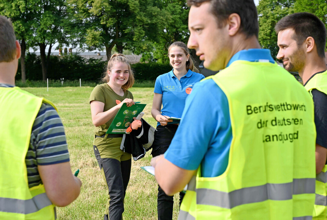 Die Aufgaben an den Berufswettbewerben spiegeln den Berufsalltag. So verbinden die Teilnehmerinnen und Teilnehmer Wissen mit K�nnen und mit ein bisschen Ehrgeiz.